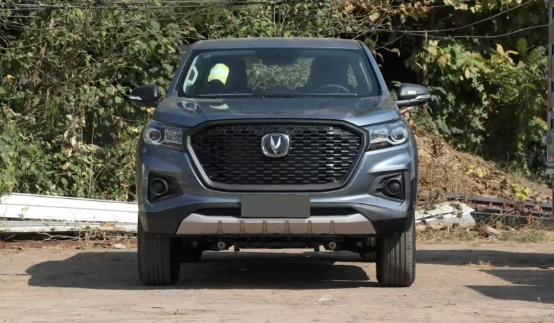 Imgi 4 Changan F70 2024 appearance