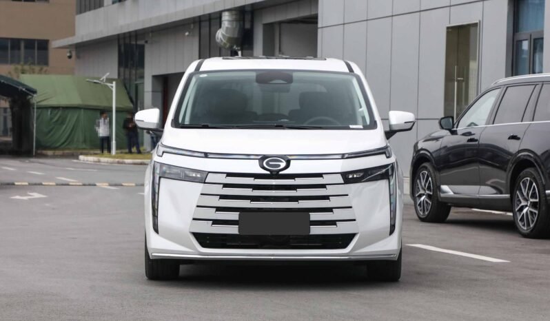 Imgi 4 GAC Trumpchi E8 PHEV 2024 appearance