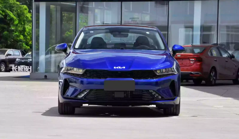 Imgi 4 Kia K5 2021 appearance