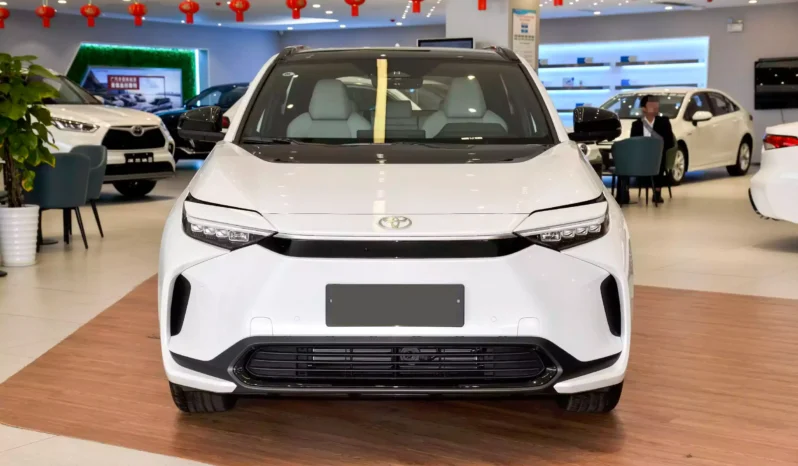 Imgi 4 Toyota bZ4X 2024 appearance