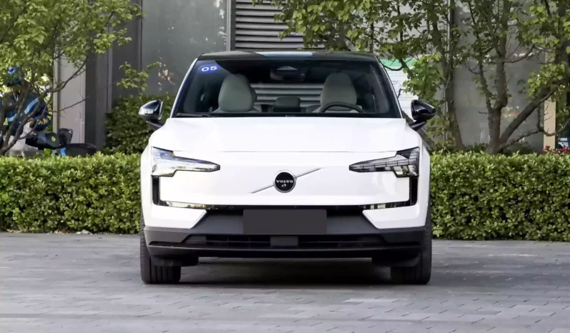 Imgi 4 Volvo EX30 2025 appearance