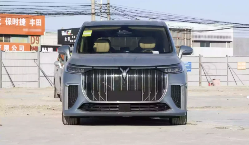 Imgi 4 Voyah Dreamer EV 2022 appearance