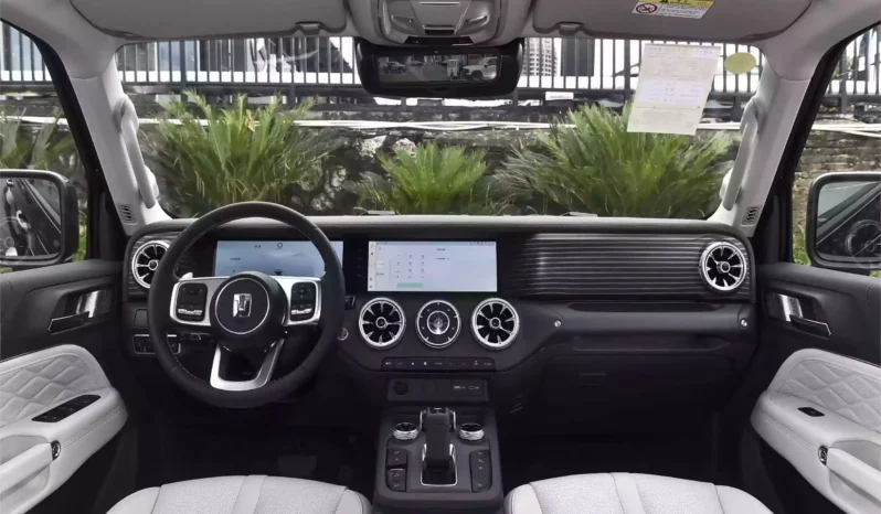 
								GWM Tank 300 Hi4-T full									